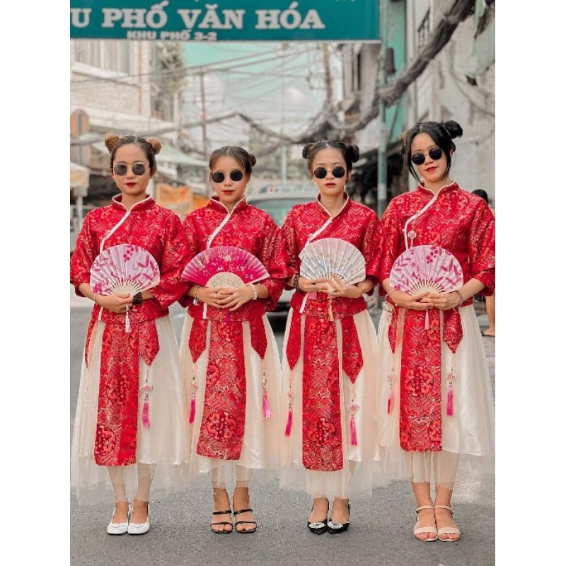 Cho thuê áo dài bưng quả đồng giá 90k