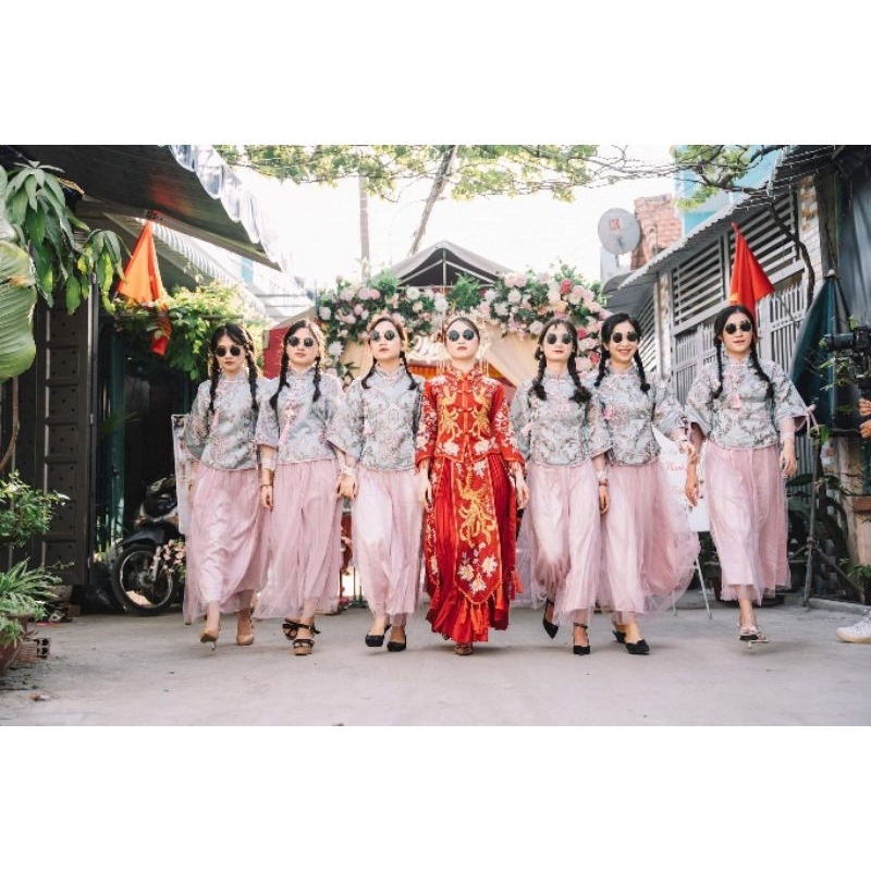 Cho thuê áo dài bưng quả đồng giá 90k