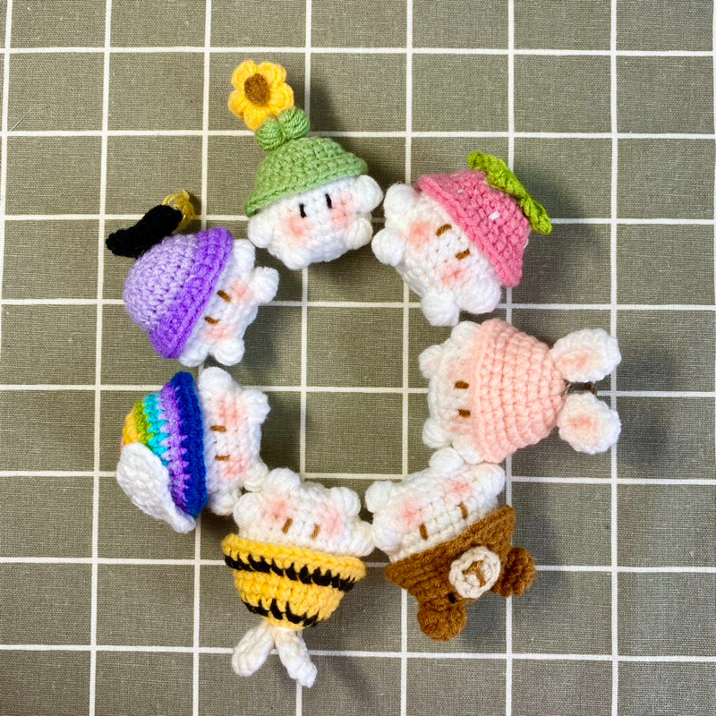 Móc khoá bé nấm mini bằng len