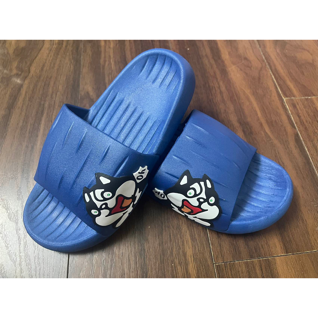 Dép bánh mì đế dày hoạ tiết cún chống trượt siêu hot 2023