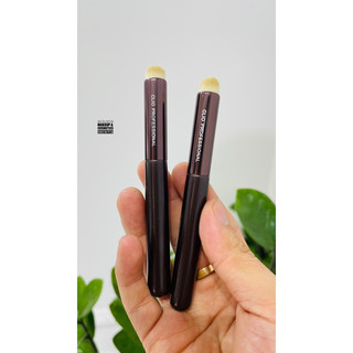 Cọ Môi Clio Đầu Tròn Có in chữ Clio Hàng Chuẩn Khách lưu ý phân loại: