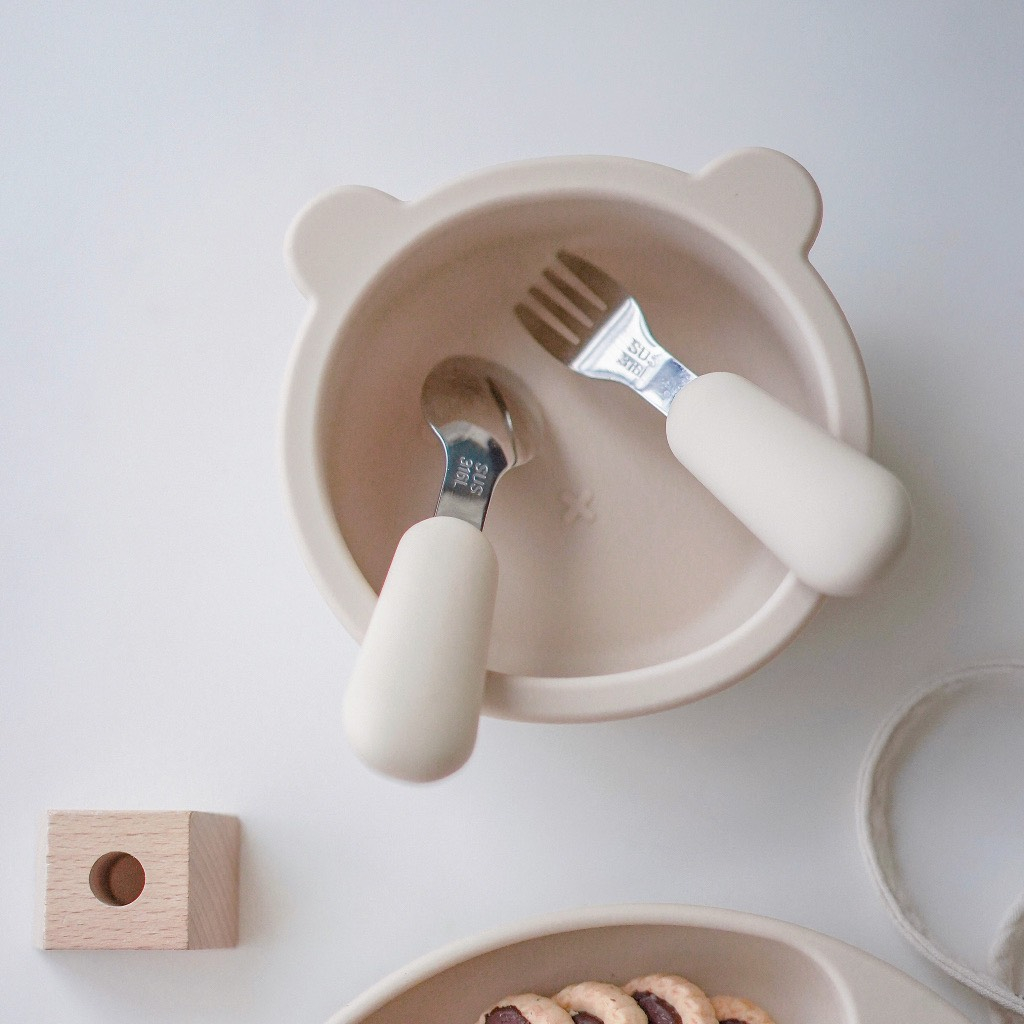 Set Bát Gấu Silicon Và Set Thìa Dĩa Inox 316  Cho Bé Tập Ăn Dặm