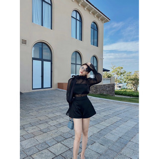 QUẦN SHORT LƯNG CAO PLUM SHORT
