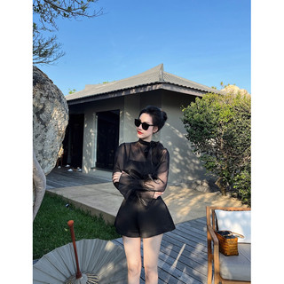 QUẦN SHORT LƯNG CAO PLUM SHORT