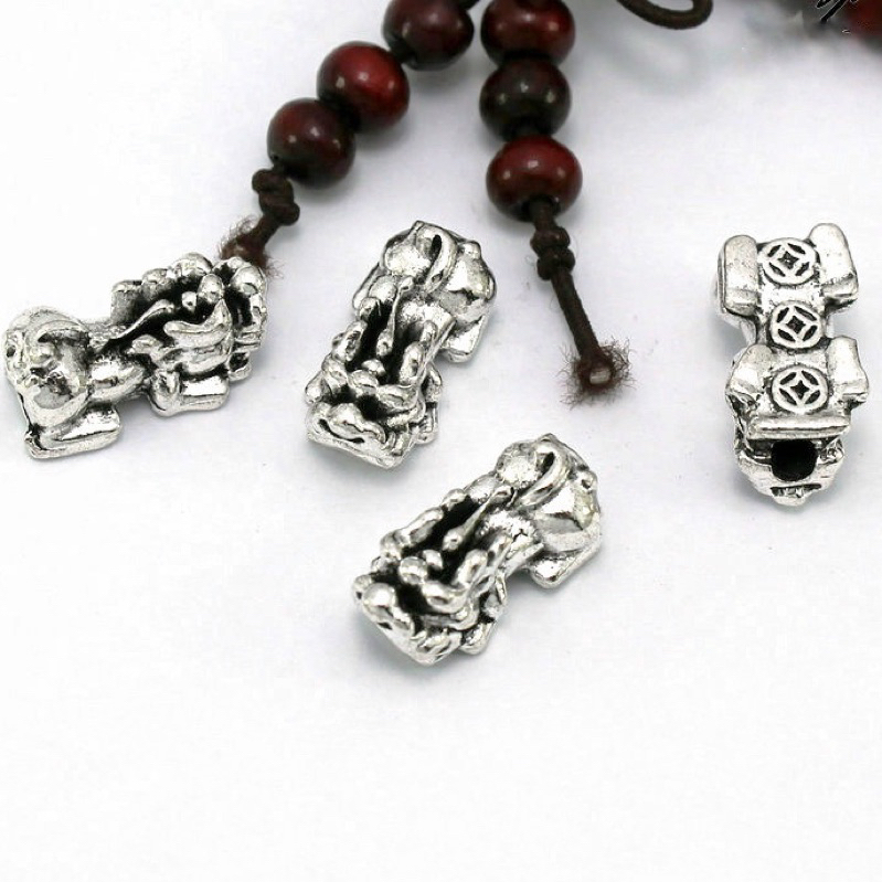 Charm Tỳ hưu xâu vòng - KL126