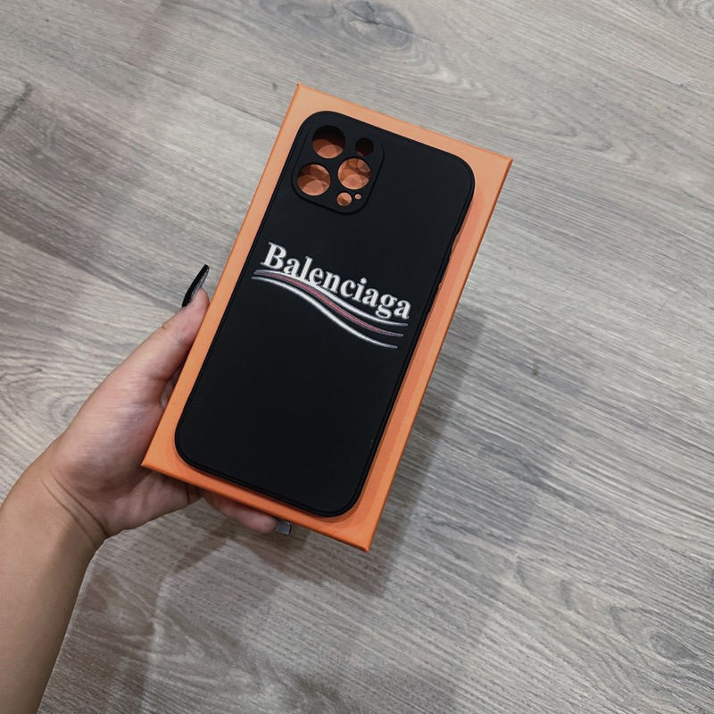 Ốp lưng dẻo đen viền cam th omb - ba len chống bẩn cho i phone 7 đến 14promax