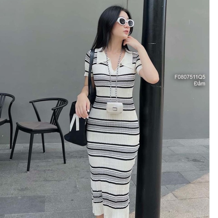 Đầm body len kẻ sọc cổ bẻ tay con thời trang