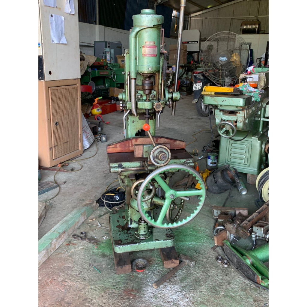 Máy đục mộng vuông