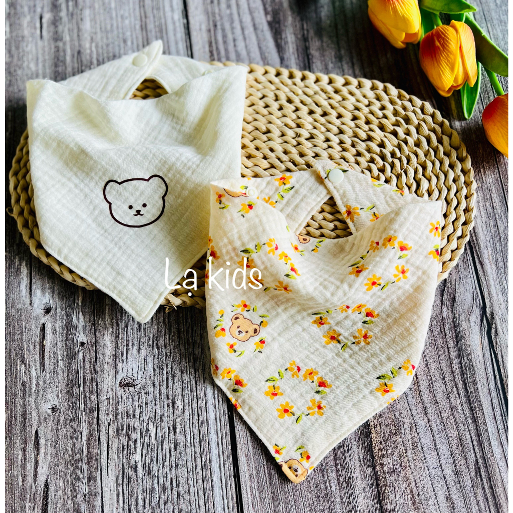 Set 2 yếm xô muslin 4 lớp cho bé,