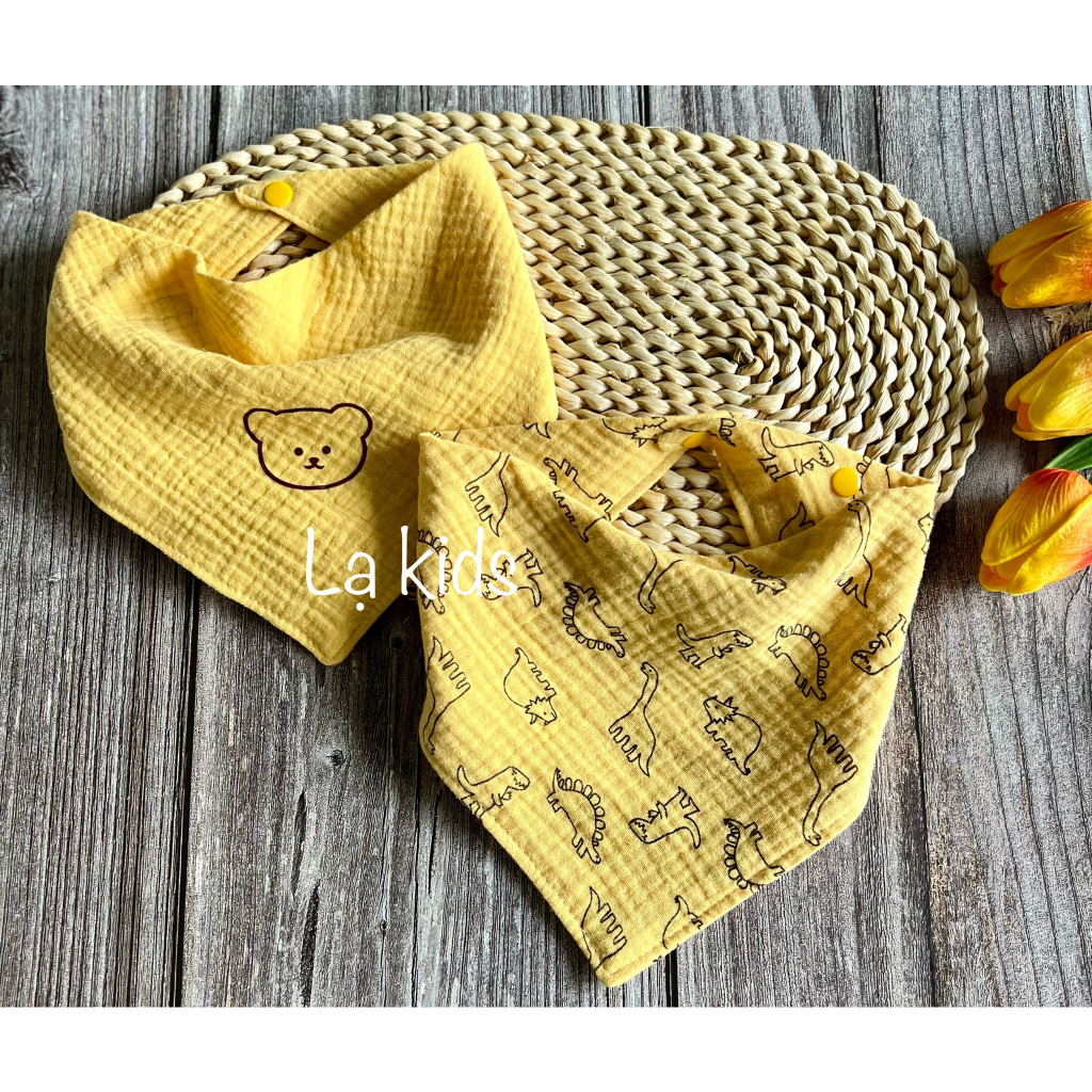 Set 2 yếm xô muslin 4 lớp cho bé,