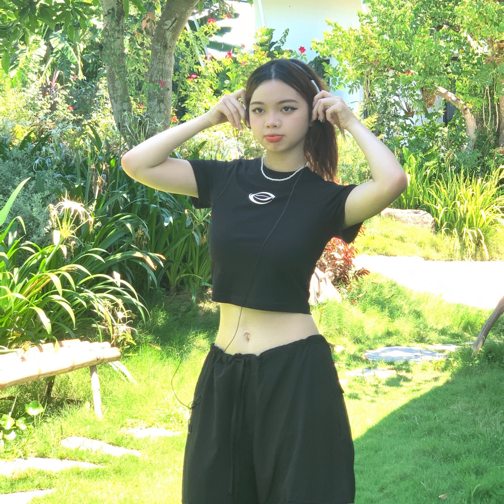 Áo croptop wearit cotton co dãn bốn chiều thoáng mát, thiết kế basic, form dáng fit