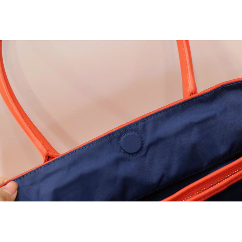 Túi Xuất mỹ dáng tote