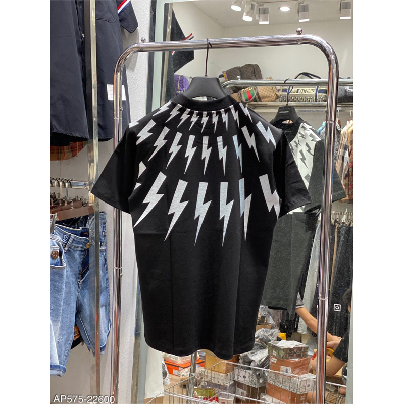 Áo phông tia sét cực chất .New2023