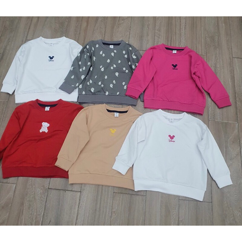 Áo nỉ bé gái hoạ tiết mic ky và gấu size 1-5Y