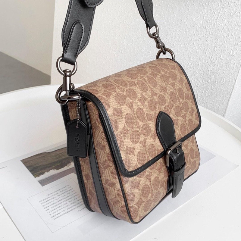 Túi Coach Frankie xuất xịn