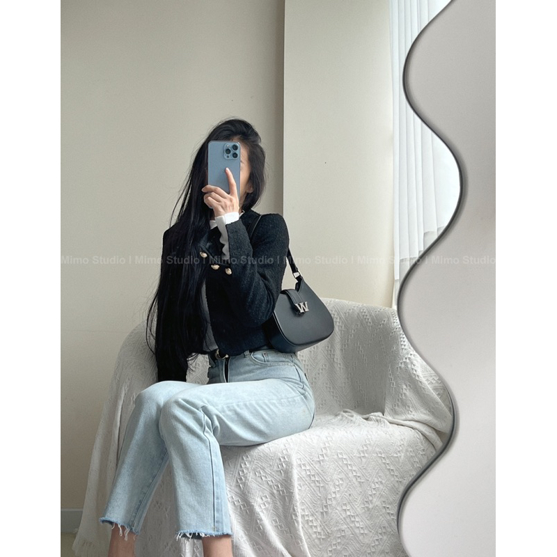 Áo dạ đen lửng