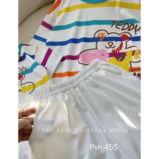 mẹ và bé (bé trai gái đều đc)