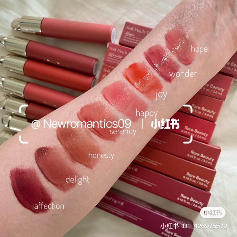 Son bóng Soft Pinch Tinted Lip Oil