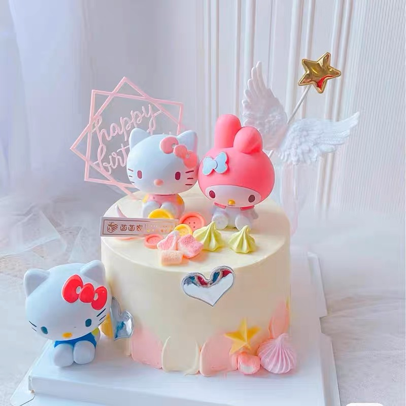 Set trang trí 2 con Kitty + thỏ hồng Melody