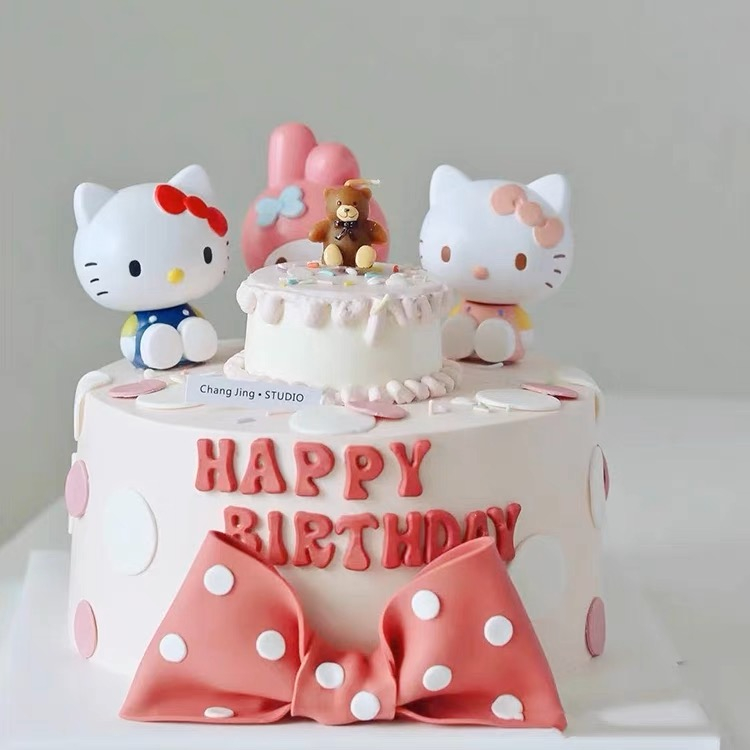 Set trang trí 2 con Kitty + thỏ hồng Melody