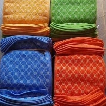 Khăn mặt bông giá rẻ , 100% sợi cotton mềm đẹp