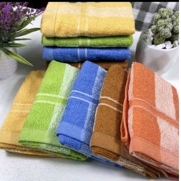 Khăn mặt bông giá rẻ , 100% sợi cotton mềm đẹp