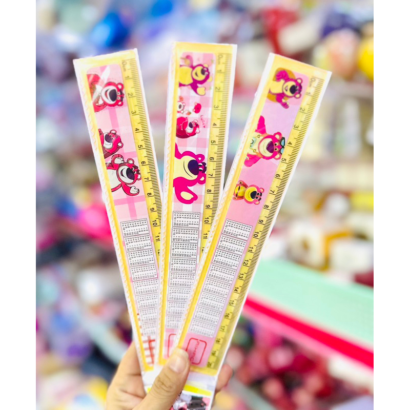 Thước Kẻ Gấu Dâu LOTSO 20cm Có Bảng Cửu Chương  - 1 Cây