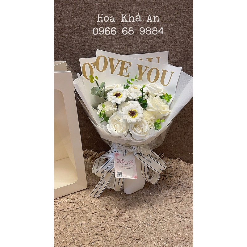 Bó hoa sáp mix cao cấp, tặng kèm túi thiệp xinh xắn