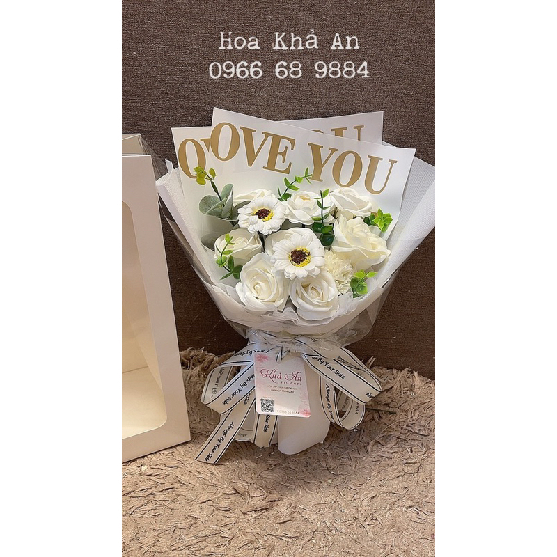 Bó hoa sáp mix cao cấp, tặng kèm túi thiệp xinh xắn