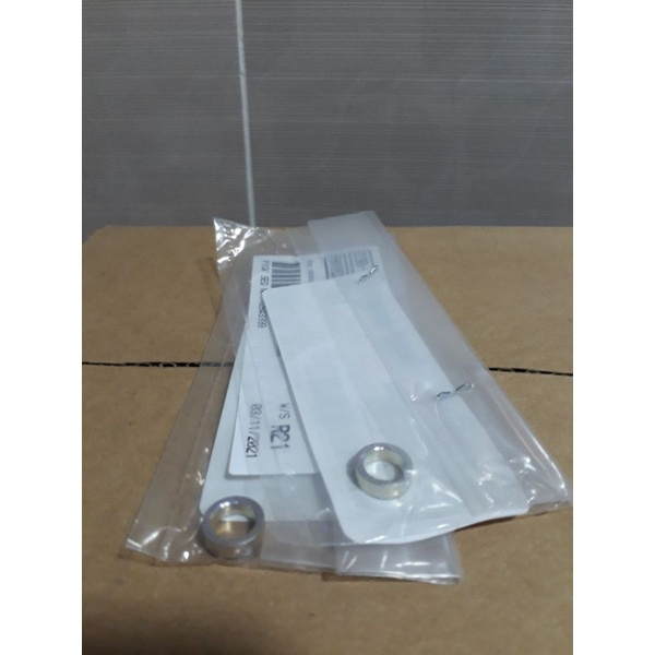 Ốc và khâu bắt mặt nạ Exciter 2006_2010 Yamaha