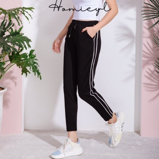 Quần thể thao 2 sọc cho nam và nữ chưa bao giờ hết hot