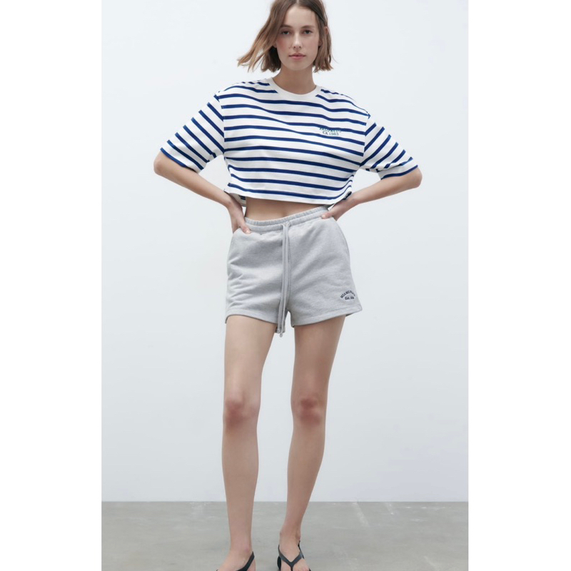 Áo croptop Zara Authentic