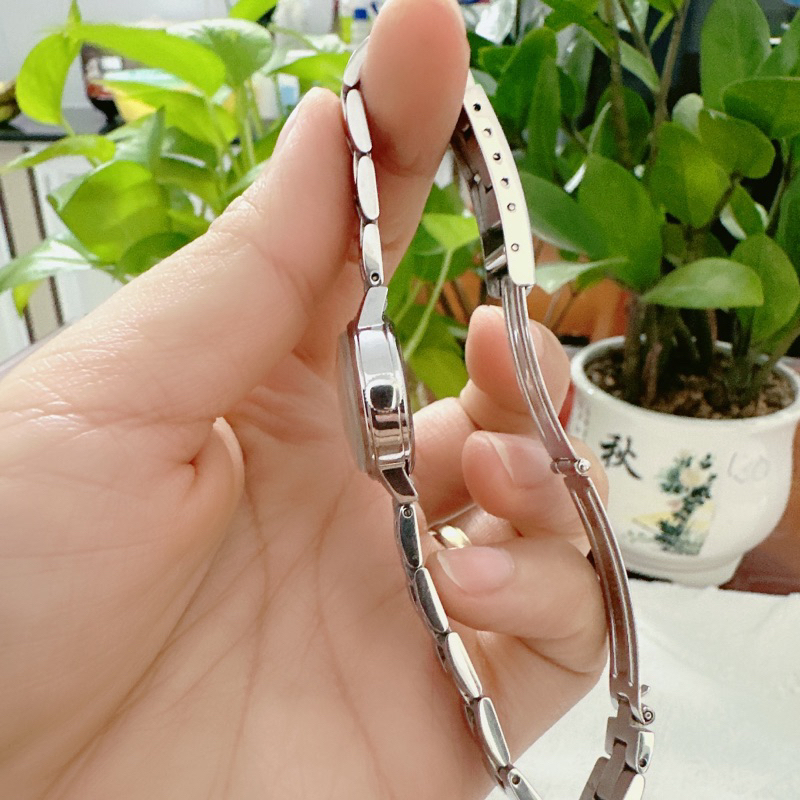 Đồng hồ nữ si nhật hiệu Rosemont