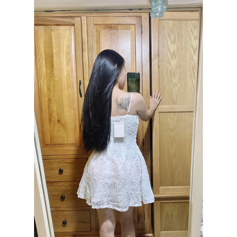 Đầm xoè 2 dây ren dự tiệc