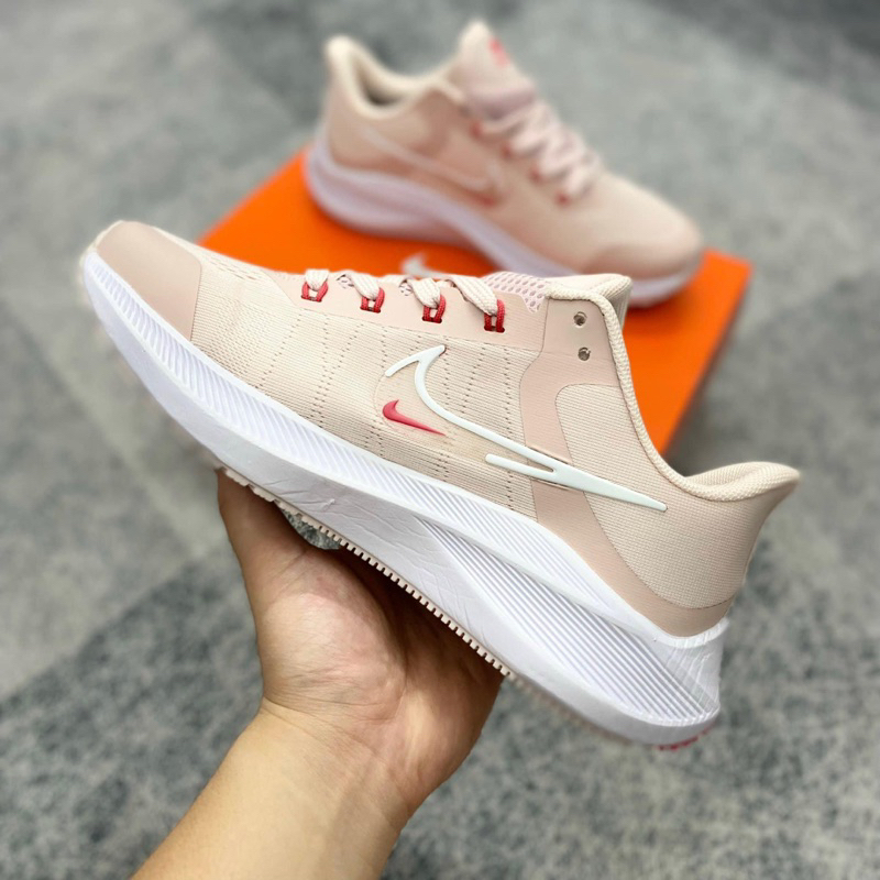 Giày sneaker zoom fly 8 hồng nude