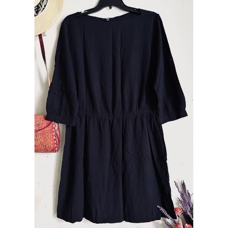 Đầm Uniqlo tay dài