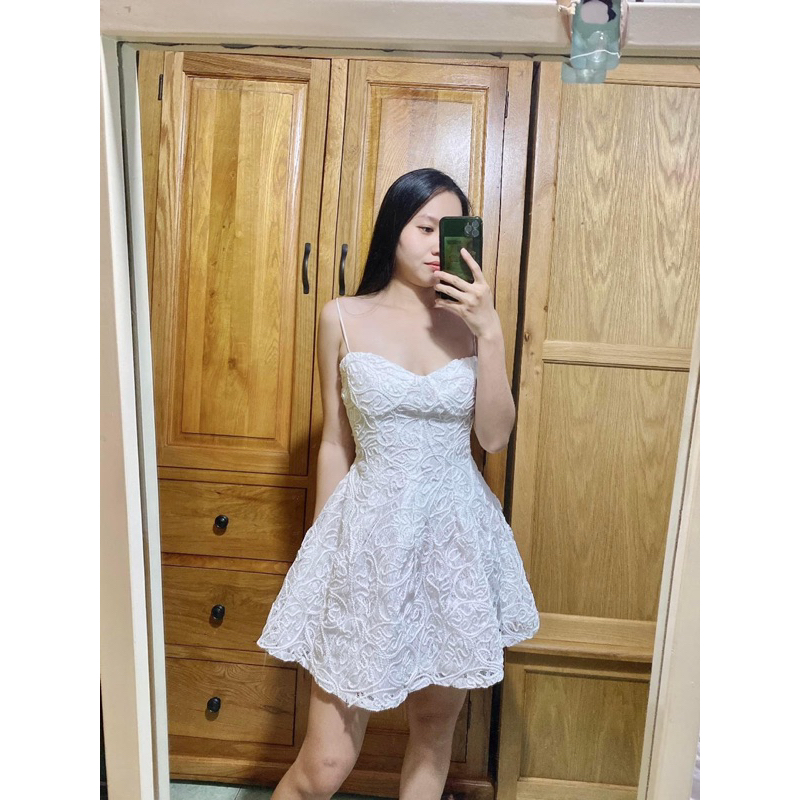 Đầm xoè 2 dây ren dự tiệc