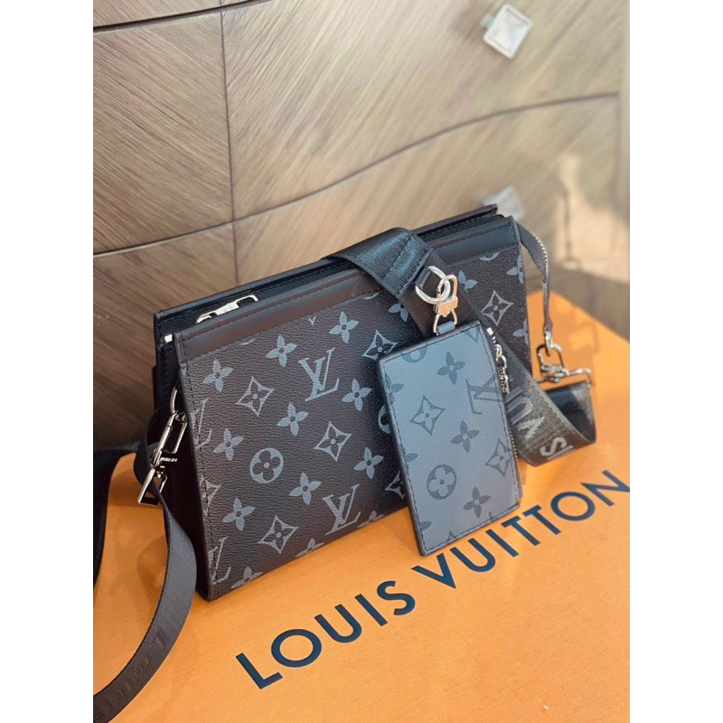 Túi đeo chéo lv 81124 fullbox nam châm xịn sò