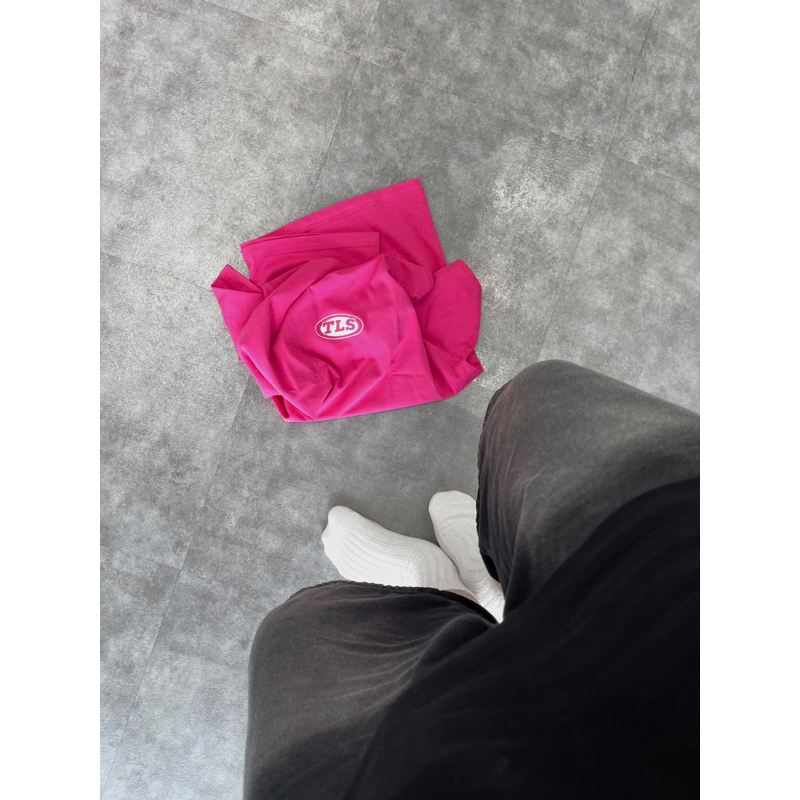 Áo thun Unisex 100% Cotton Venom Pink Tee - Áo thun hồng nam nữ Thelastseven