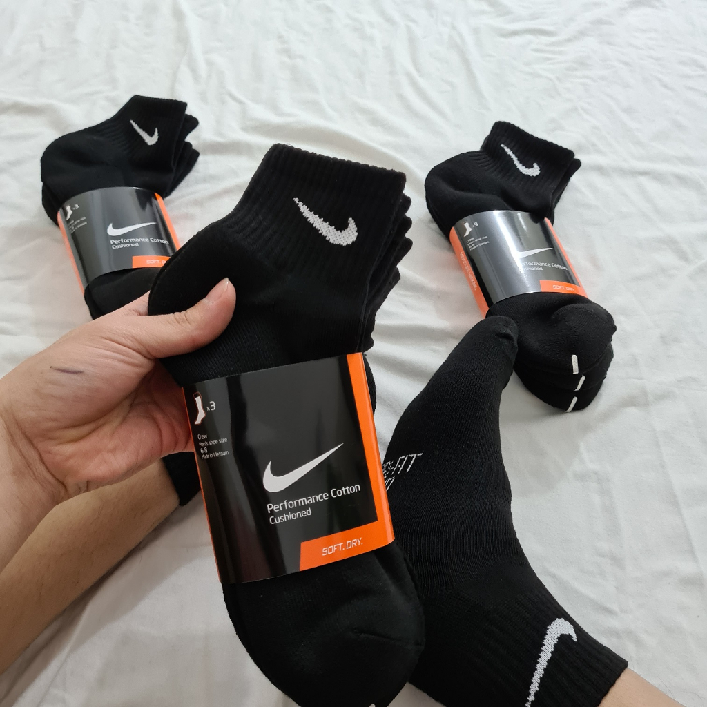 Pack 3 đôi tất thể thao Cotton Nike trung cổ DRI-FIT Trắng-Đen - Free ship + Quà tặng Loved socks by TatsTats.vn