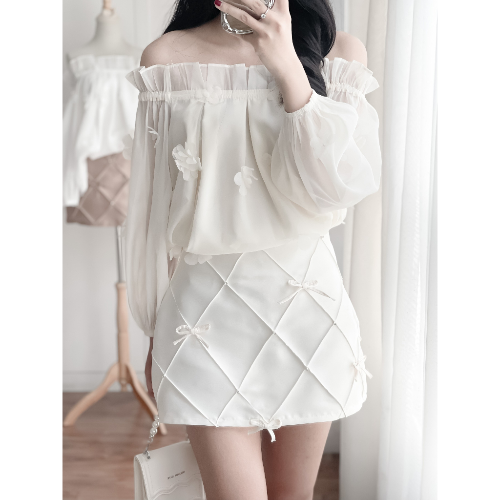 |The Berry Closet| Flower Set