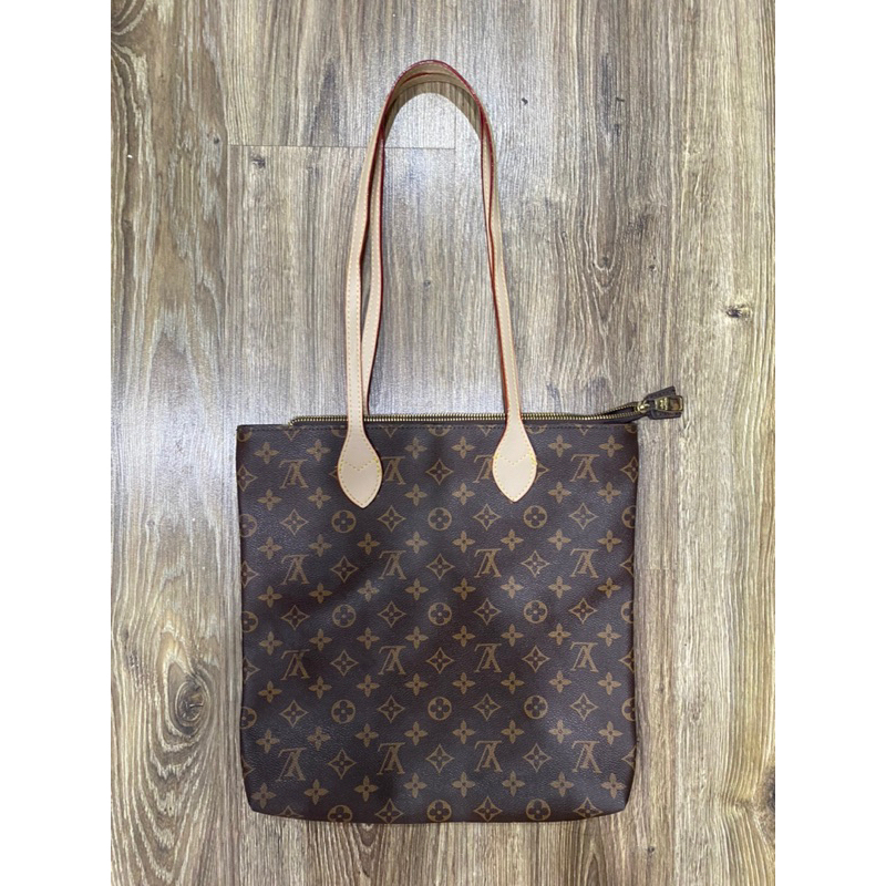 Túi tote lv mới