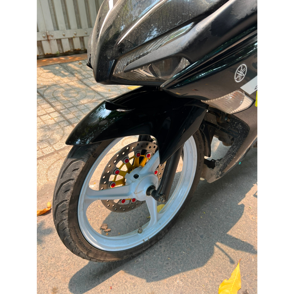 Dè chắn bùn trước Exciter 2010 , 135 ,150 chính hãng yamaha