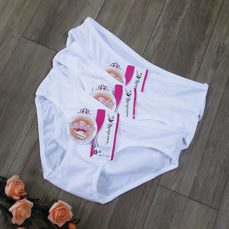 1 chiếc quần học sinh trắng size 35-50kg