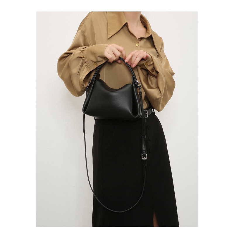 Túi xách nữ đeo chéo da mềm - TA001