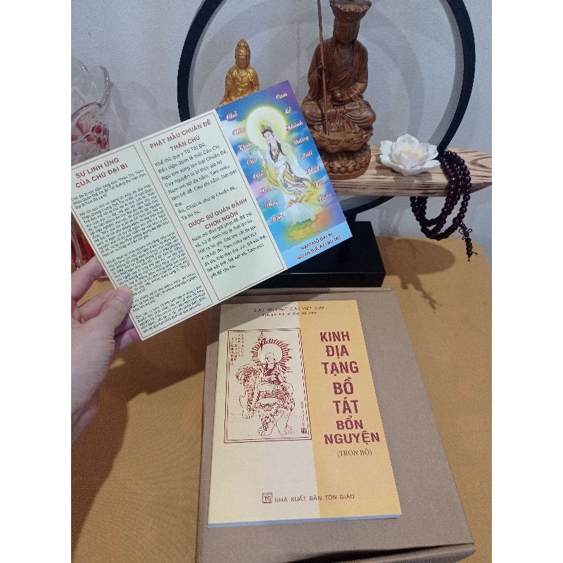 K.inh Địa Tạng tặng Chú Đại Bi