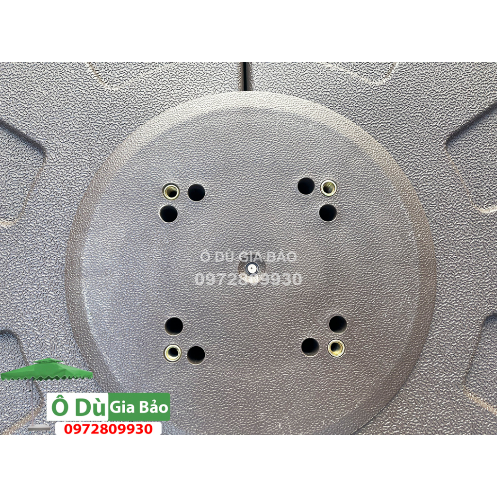 Chân đế nhựa-đổ nước siêu chắc chắn của Ô dù lệch tâm hợp kim nhôm 3mx3m chỉnh góc nghiêng