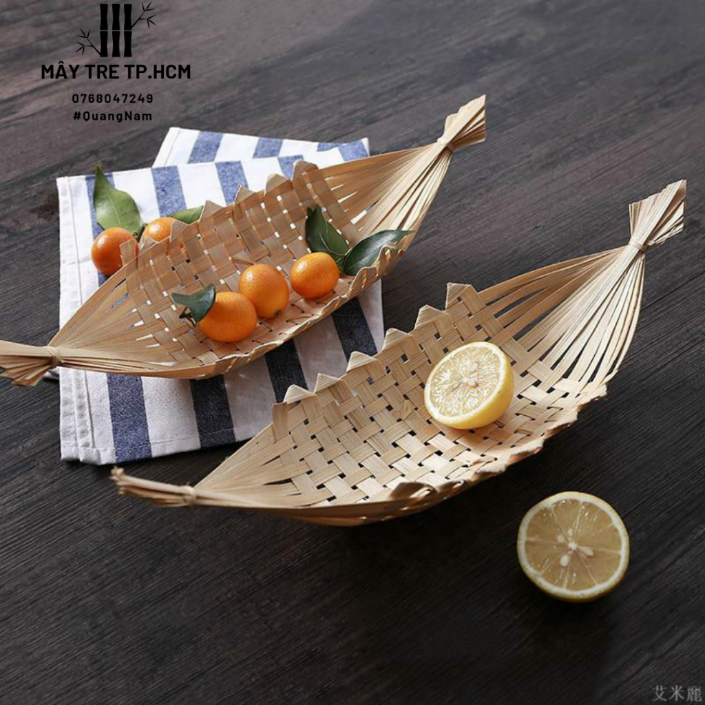 Thuyền tre đựng đồ ăn, trang trí, đựng bánh kẹo trái cây decor chụp hình