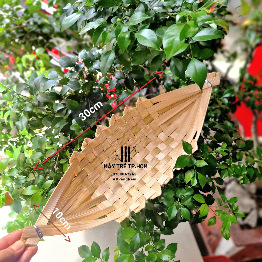 Thuyền tre đựng đồ ăn, trang trí, đựng bánh kẹo trái cây decor chụp hình