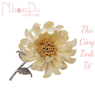 Hoa cài áo Thủ công cao cấp Trâm cài áo NhanDo handmade Hoa Cúc Lụa Màu Be đk 7cm